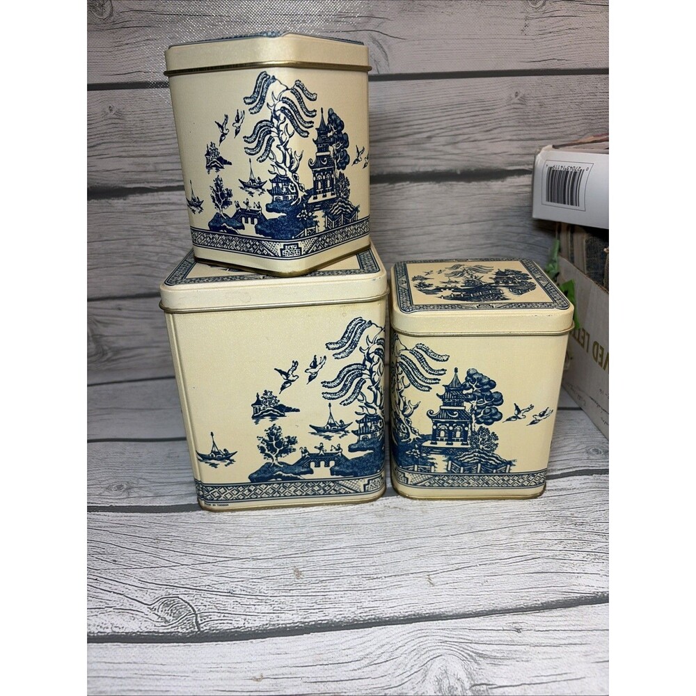 Vintage Set of 3 Blue Willow Canister Tin Set Square